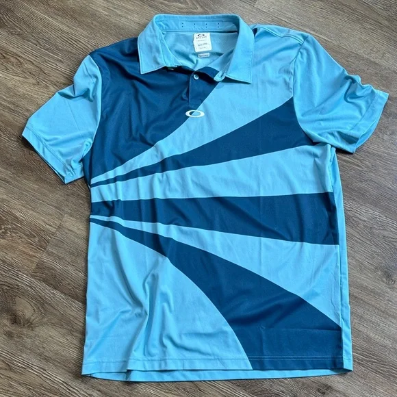 Oakley Men's Light and Dark Blue Golf Polo Shirt - Picture 1 of 5